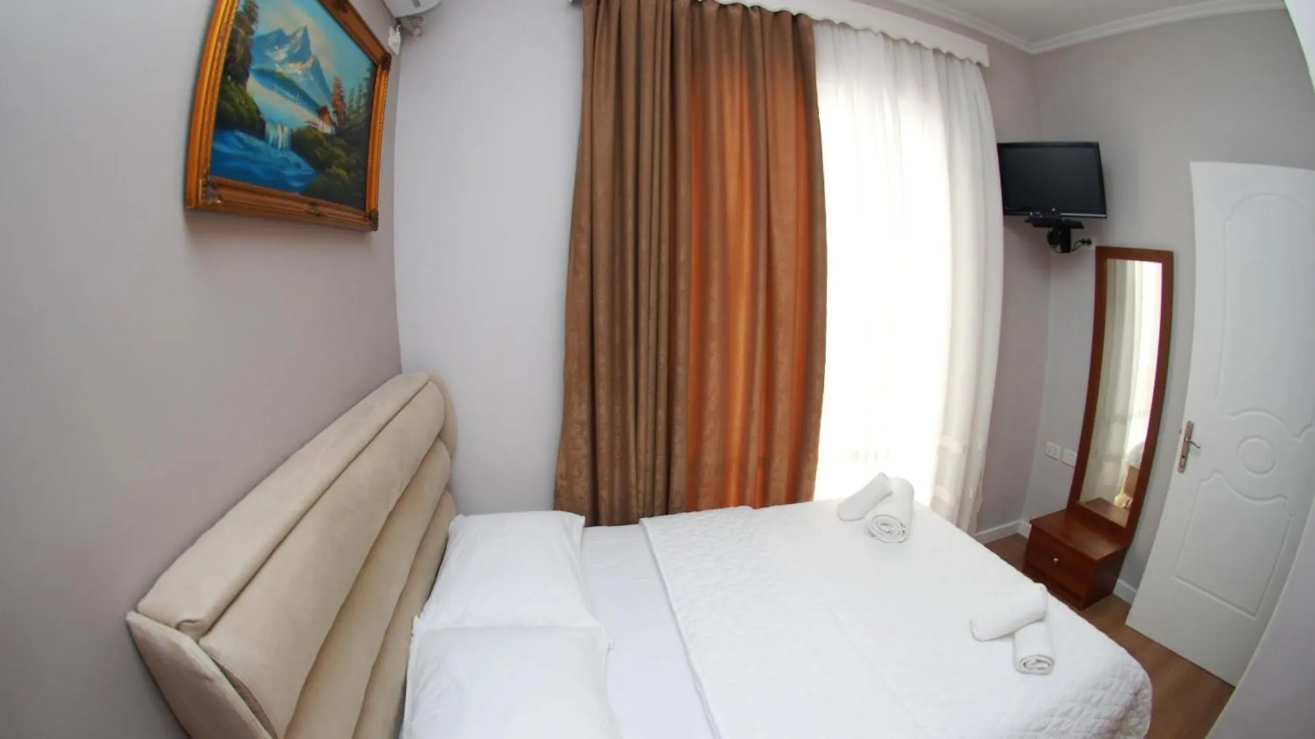 Hotel Vila Alvin & Apartments Saranda