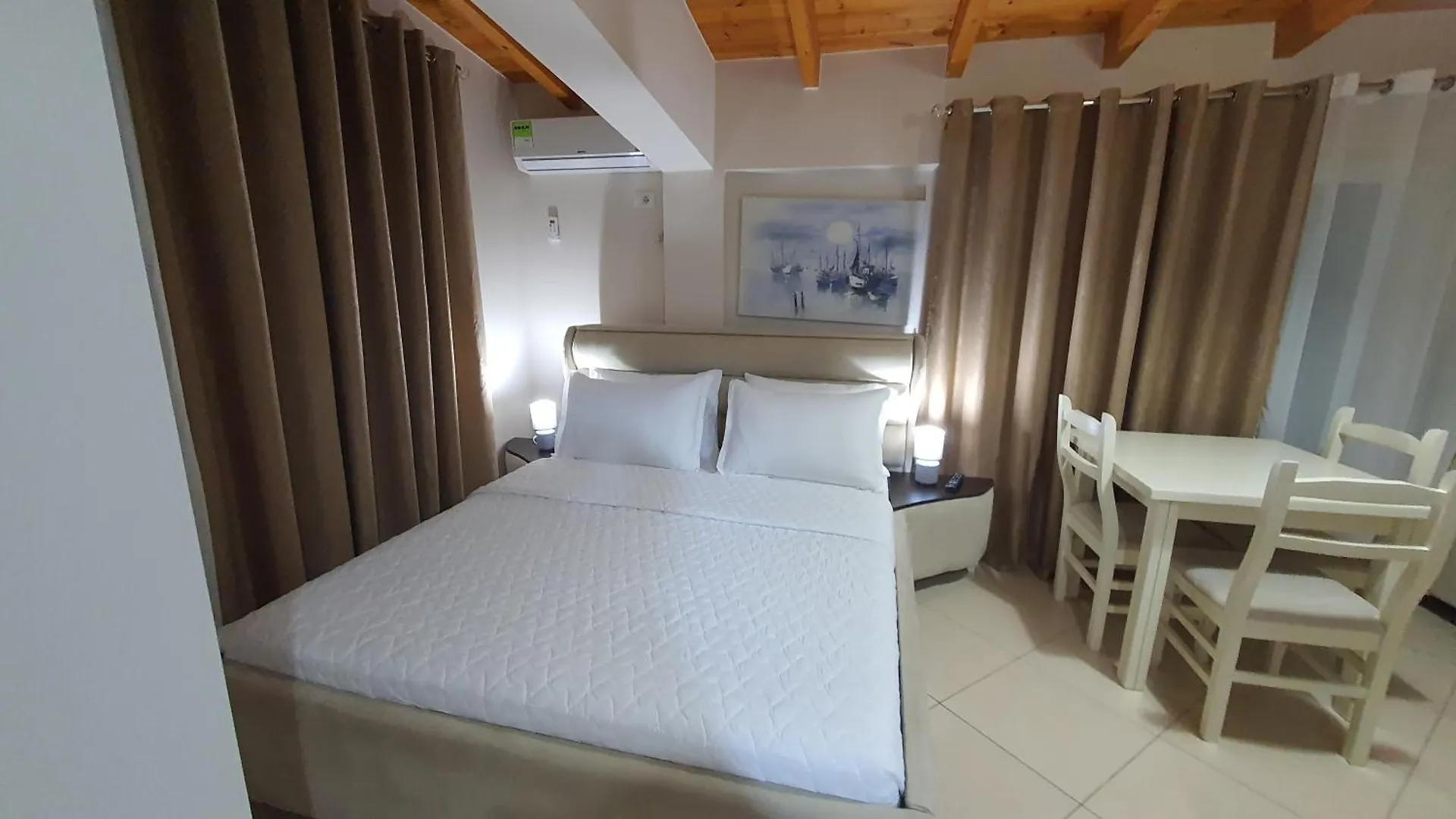 סרנדה Hotel Vila Alvin & Apartments