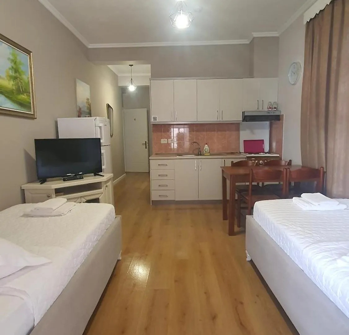 Hotel Vila Alvin & Apartments Saranda
