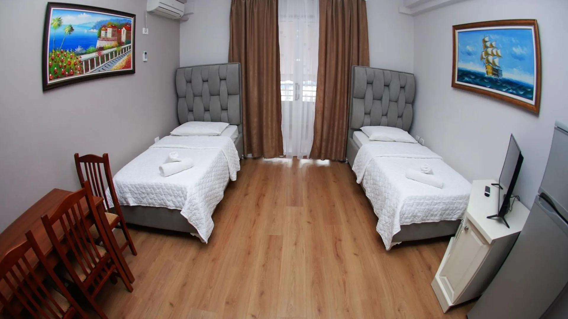 Hotel Vila Alvin & Apartments Saranda