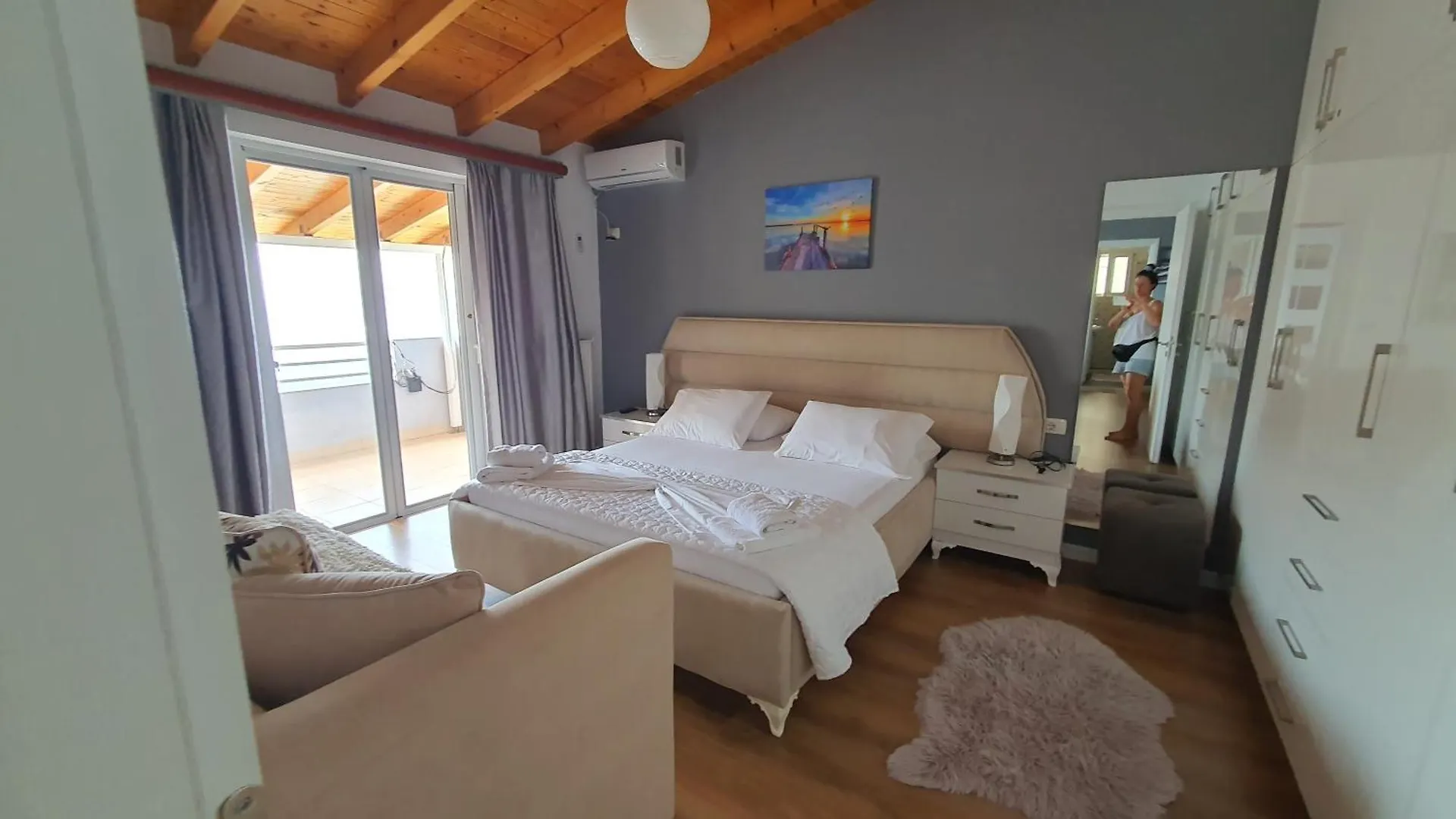 Hotel Vila Alvin & Apartments Saranda