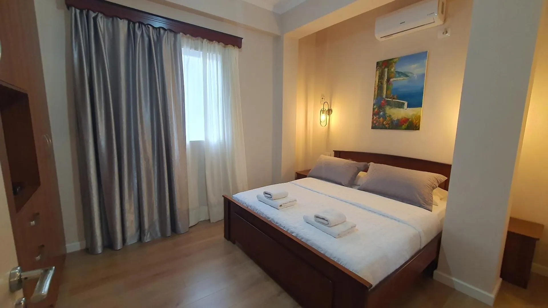 Hotel Vila Alvin & Apartments Saranda 2*,  Arnavutluk