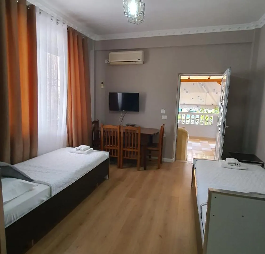 Hotel Vila Alvin & Apartments Sarandë