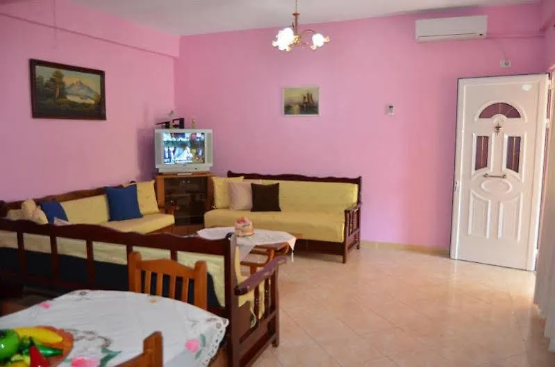 Hotel Vila Alvin & Apartments Sarandë